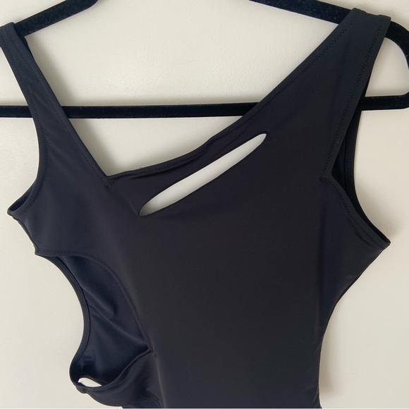 AllSisters Andromedae Swimsuit in Black sz Large One Piece Cut Out Bathing suit - Picture 9 of 14